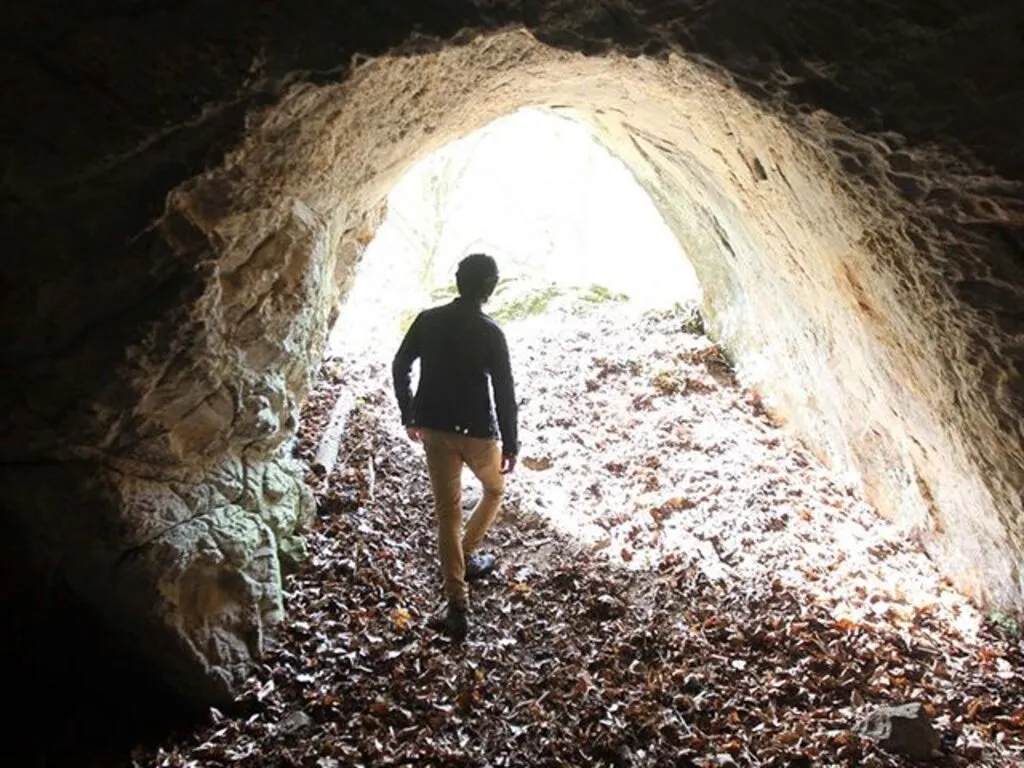 Samsun'da tarih öncesinden izler taşıyan basamaklı tünel ile mağara turizme kazandırılacak