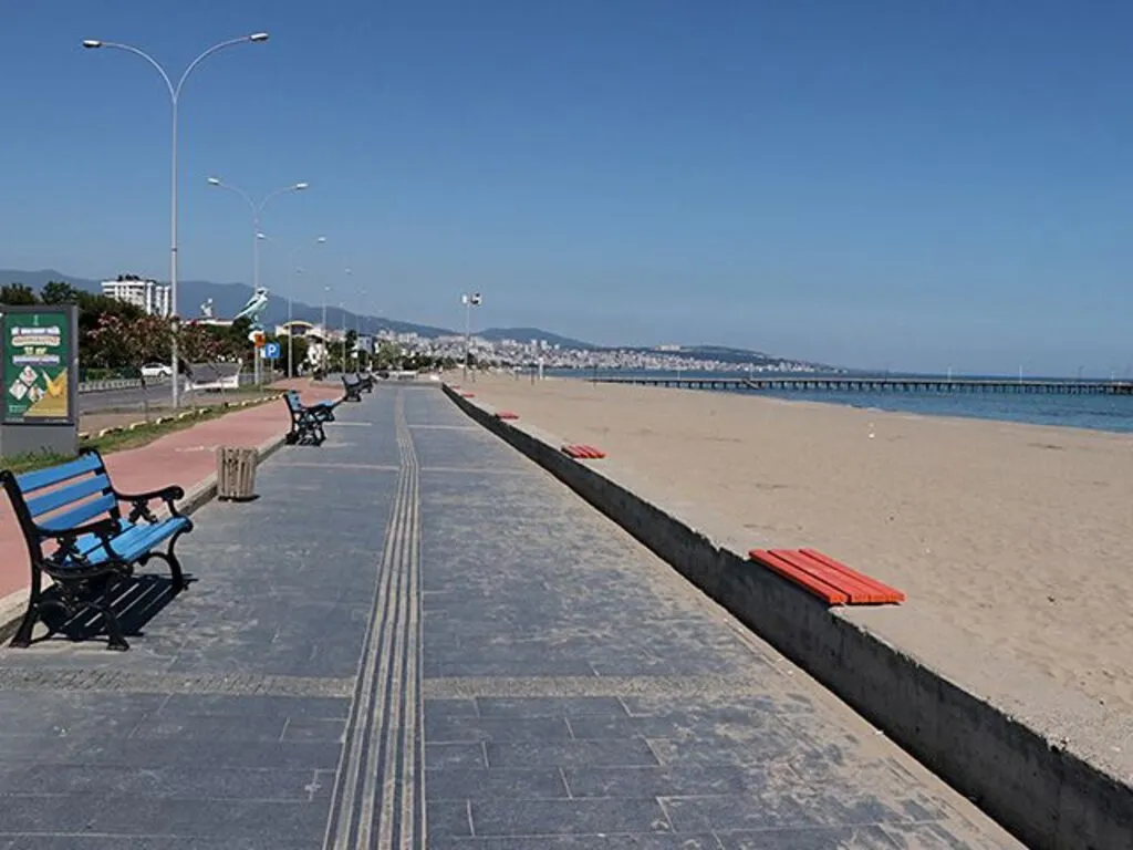 Sokağa Çıkma Kısıtlamasında Samsun Sokakları