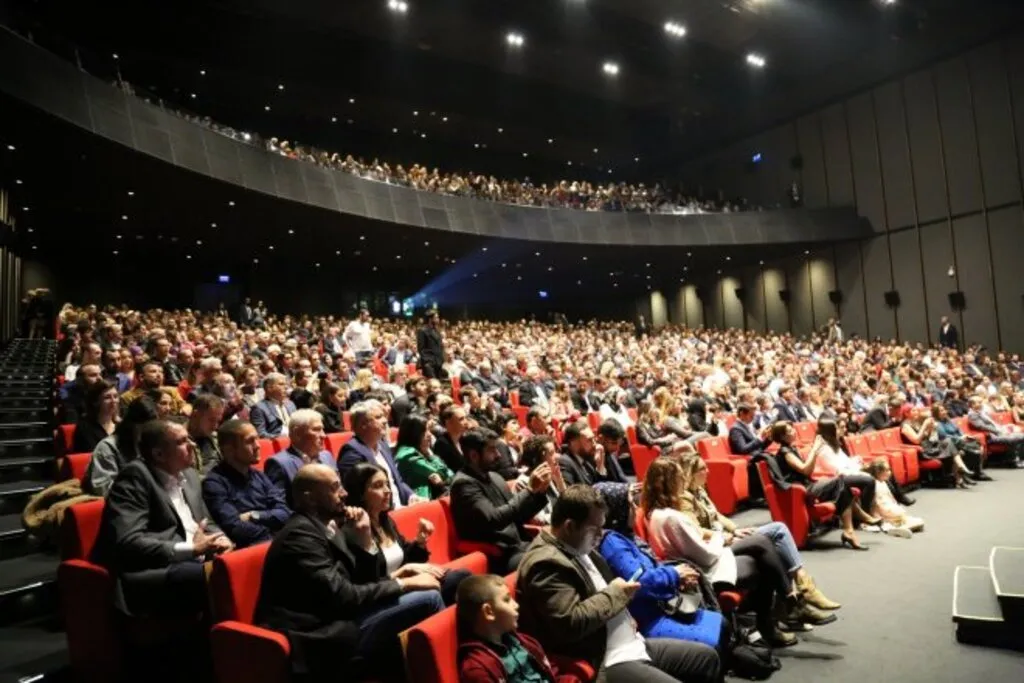 “Cep Herkülü: Naim Süleymanoğlu” ŞAMPİYONA YAKIŞIR GALA - Resim 4