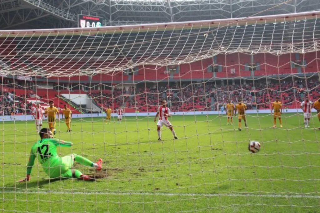 Yılport Samsunspor - Şanluıurfaspor Maçından Geriye kalanlar - Resim 15