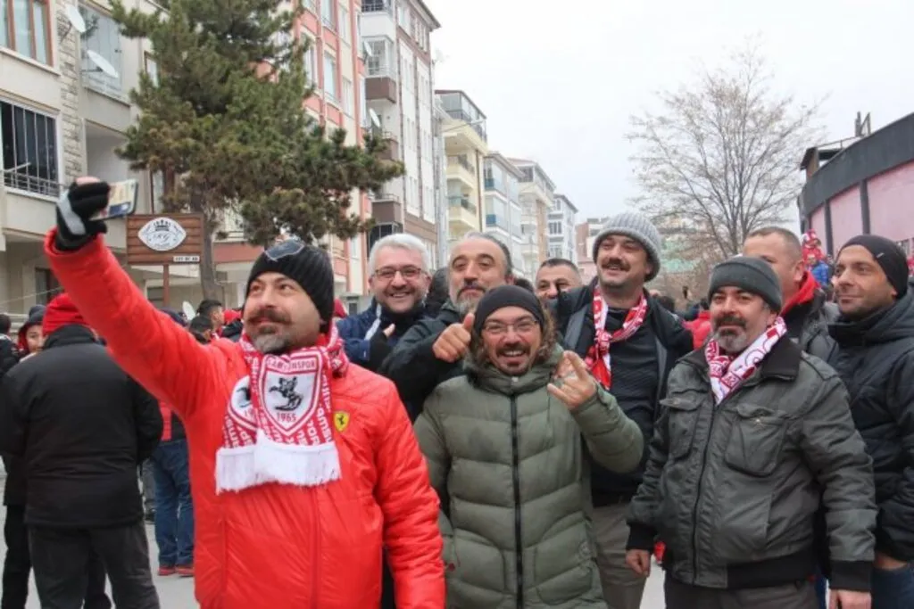 Oysa ne güzel başlamıştı her şey... - Resim 1