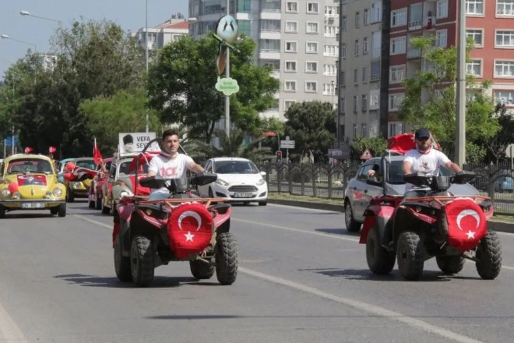Atakum’un Cadde ve Sokaklarında Coşku Dolu 19 Mayıs Kutlaması - Resim 3