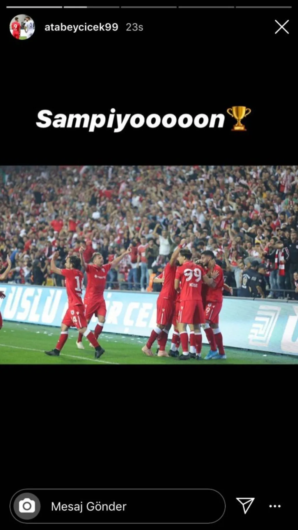 Samsunsporlu futbolcular şampiyonluğu kutladı - Resim 5