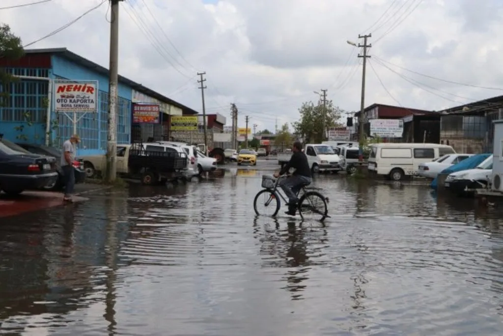 Samsun'da sağanak - Resim 27