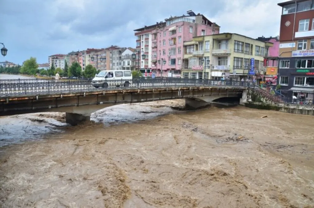 Samsun'da sağanak - Resim 53