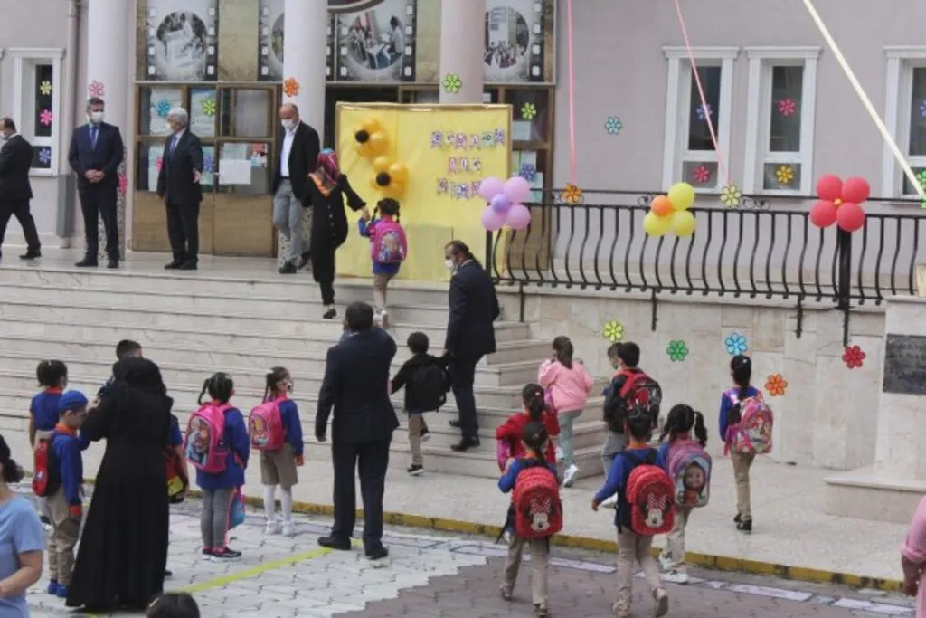 Samsun'da Koronavirüs Gölgesinde Ders Başı - Resim 11