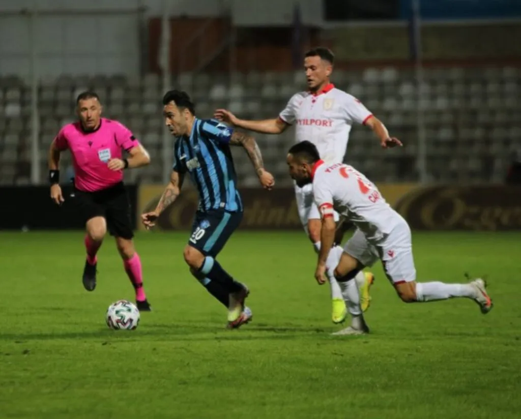 Adana Demirspor Yılport Samsunspor Maçından Kareler - Resim 23