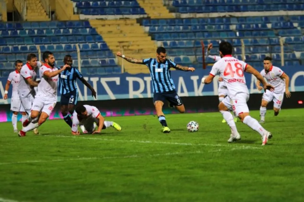 Adana Demirspor Yılport Samsunspor Maçından Kareler - Resim 29