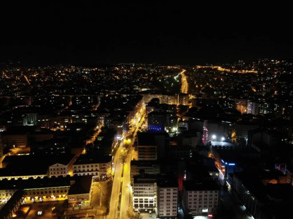 Samsun'da kısıtlama havadan görüntülendi - Resim 5