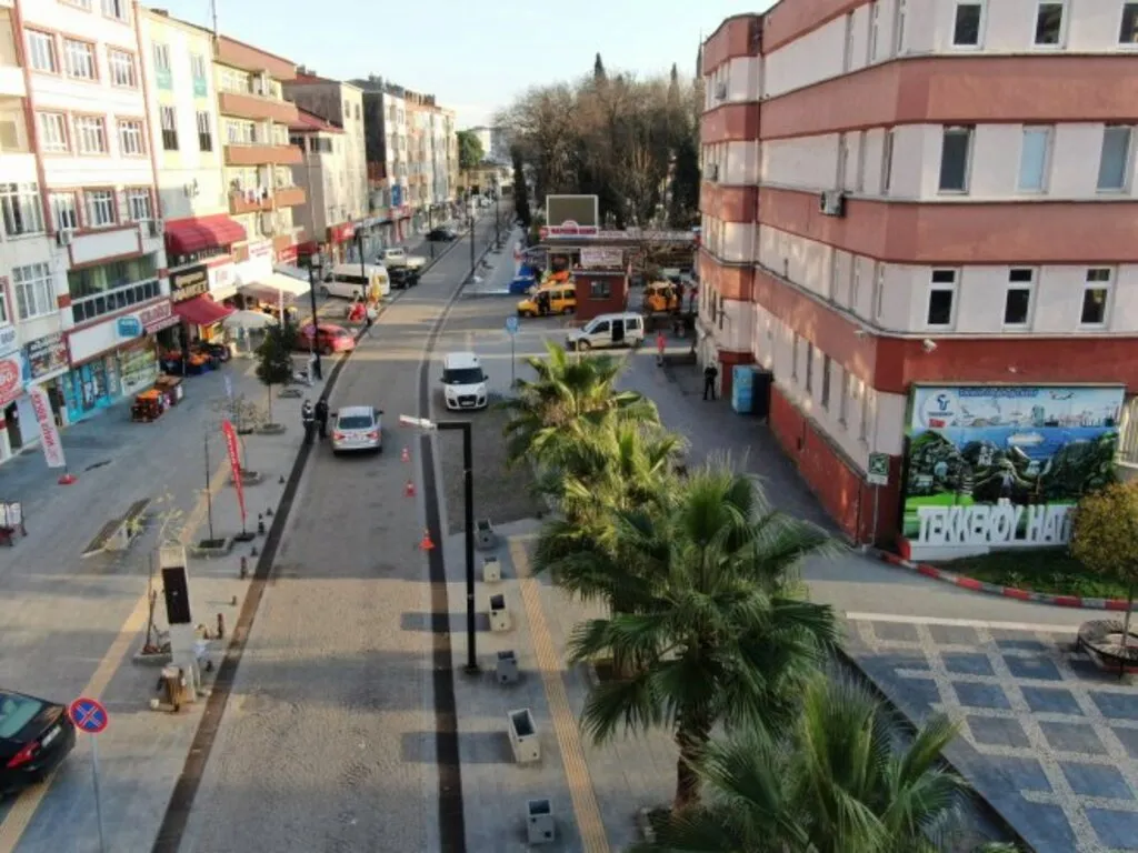 Samsun Emniyeti sokağa çıkma kısıtlamasında caddeleri havadan görüntüledi - Resim 11