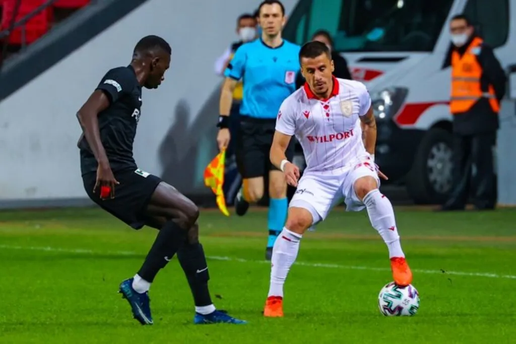 Samsunspor: 1 Altay: 0 Maçtan Kareler - Resim 16