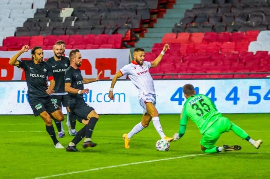 Samsunspor: 1 Altay: 0 Maçtan Kareler - Resim 36