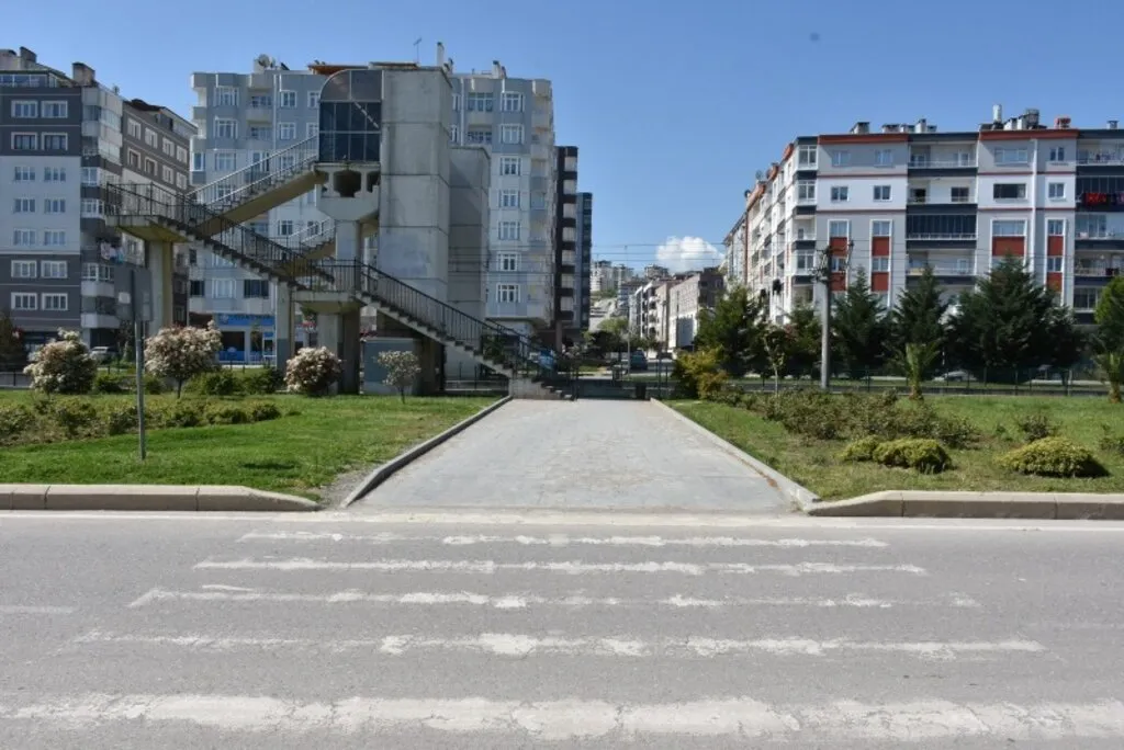 'Tam Kapanma'nın 8. Gününde Samsun'da Sessizlik Hakim - Resim 4