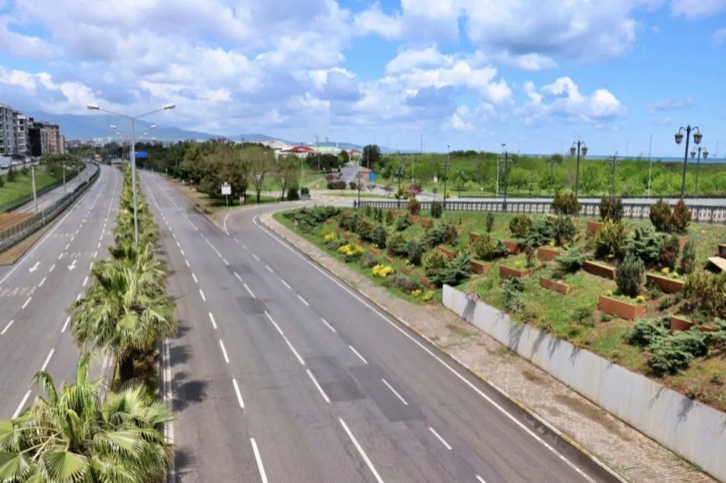Samsun ve çevre illerde "tam kapanma" sürecinin onuncu gününde sessizlik hakim - Resim 6