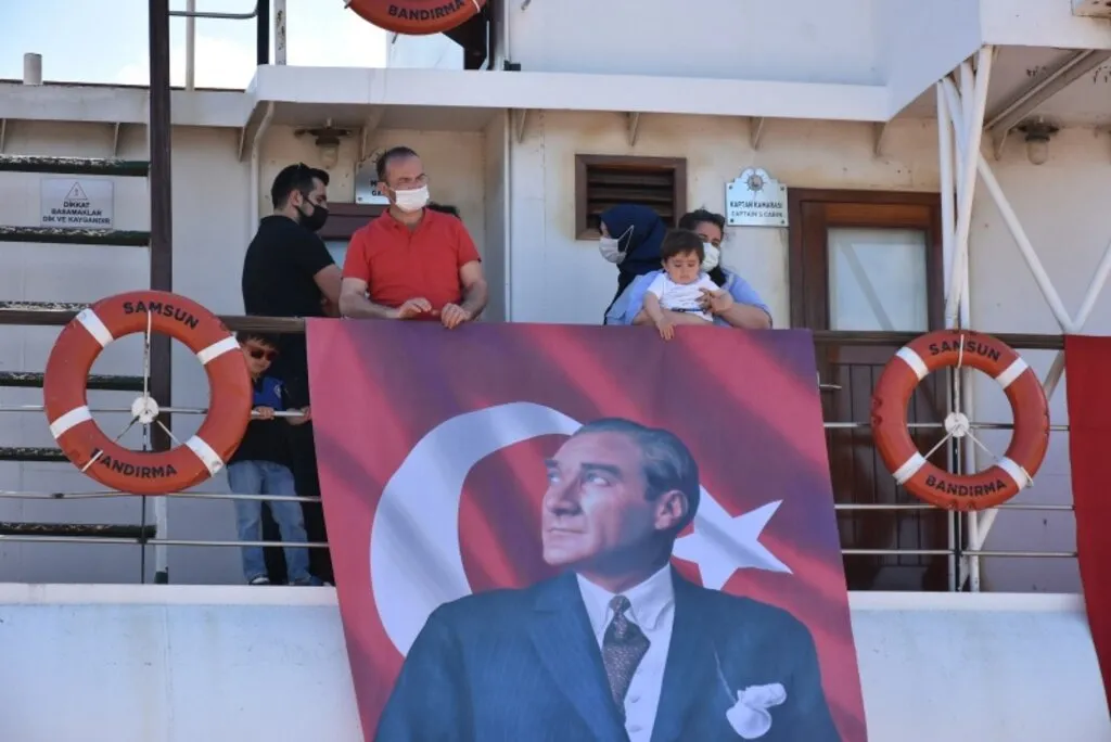 Samsun'da Bandırma Gemi Müze ve Milli Mücadele Açık Hava Müzesi'ne ziyaretçi akını - Resim 2