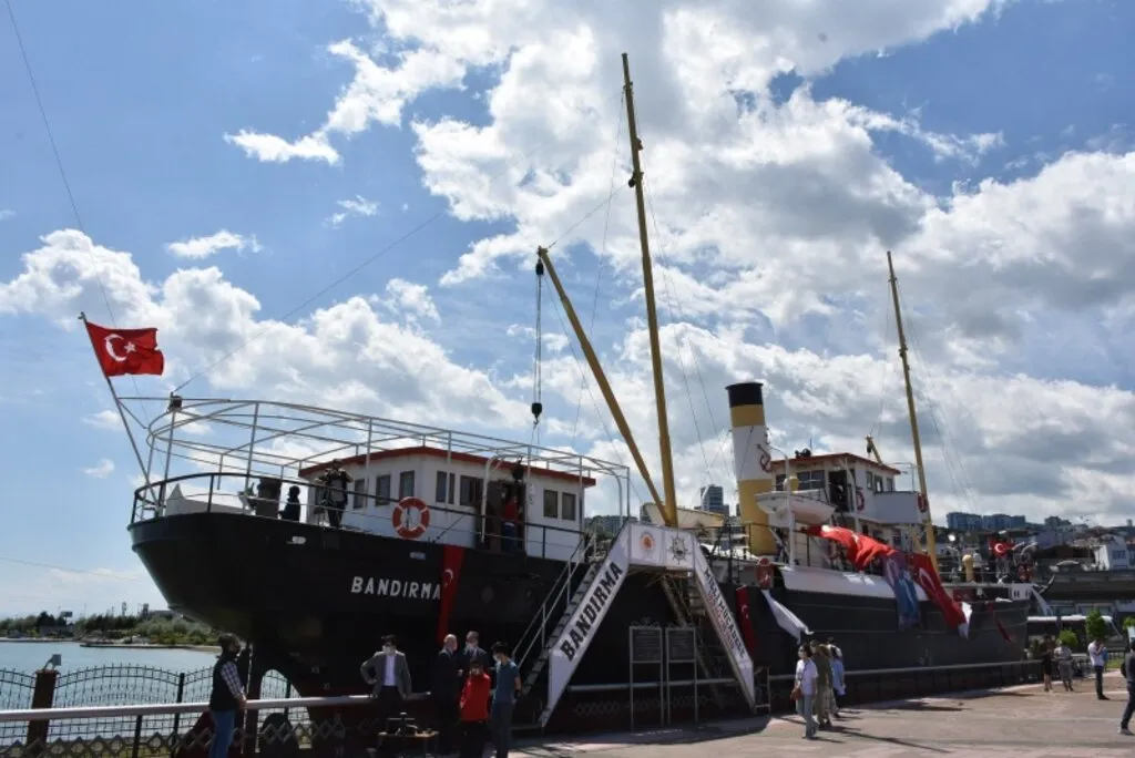 Samsun'da Bandırma Gemi Müze ve Milli Mücadele Açık Hava Müzesi'ne ziyaretçi akını - Resim 3