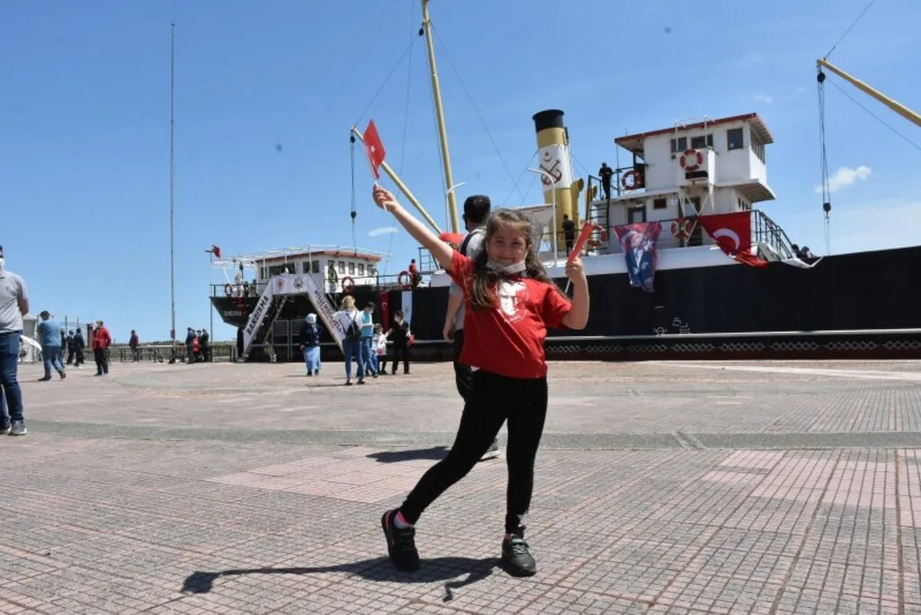 Samsun'da Bandırma Gemi Müze ve Milli Mücadele Açık Hava Müzesi'ne ziyaretçi akını - Resim 8