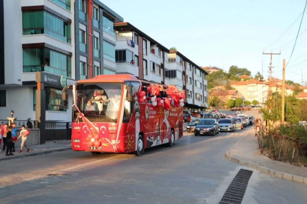 Havza'da Coşkulu Kutlama - Resim 17