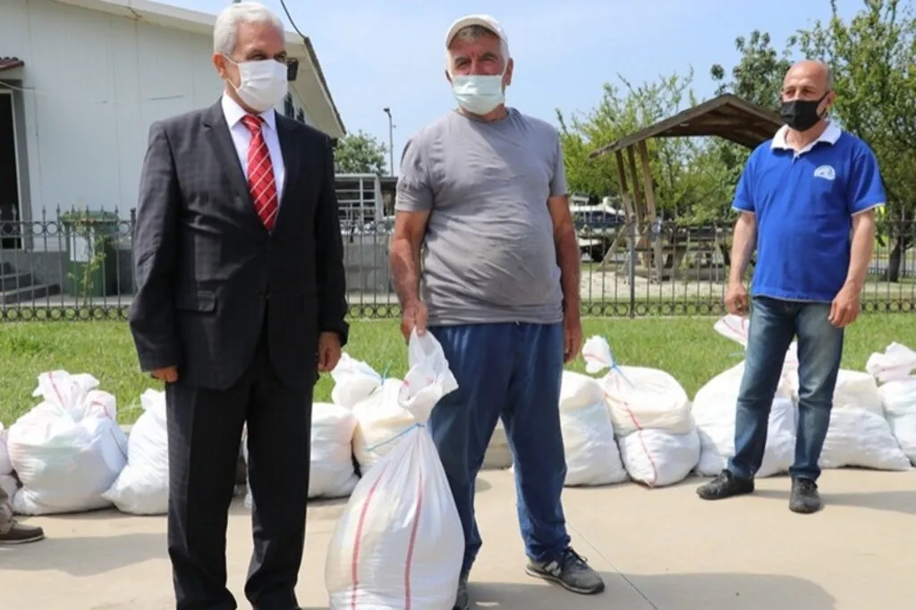 Samsun'da küçük Balıkçıya Ağ Desteği - Resim 9
