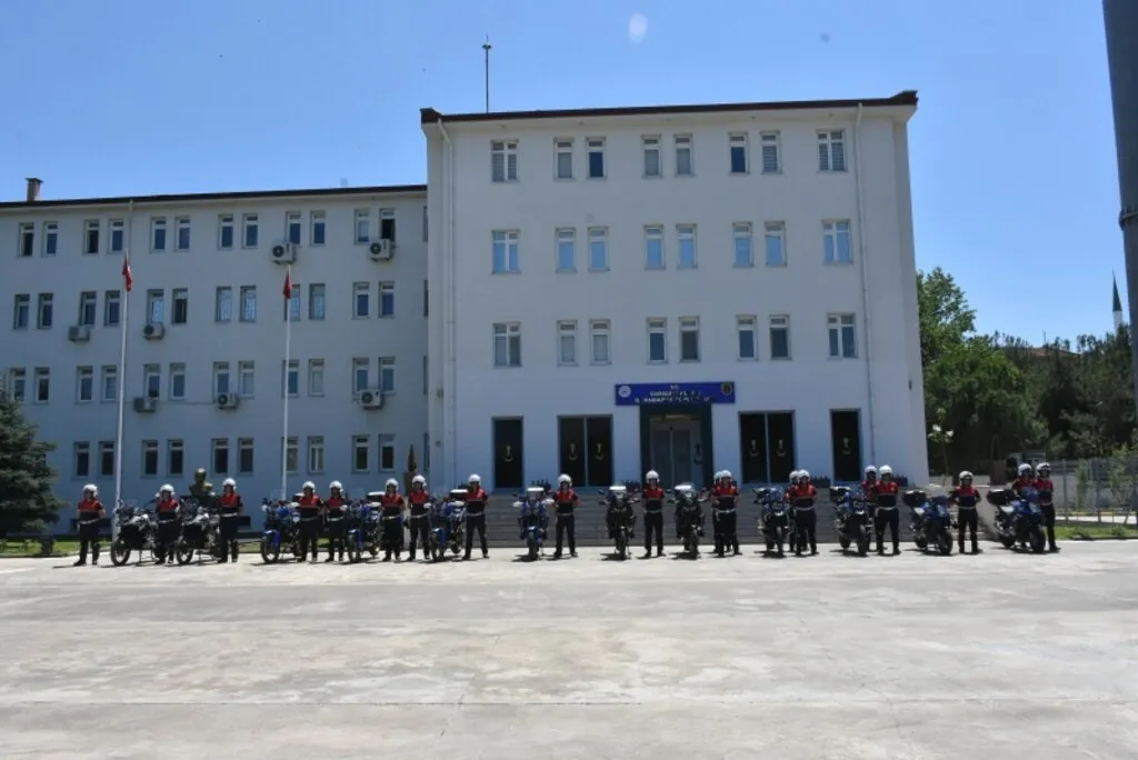 Samsun'da jandarmanın "Huzur" ve "Hızır" timleri vatandaşa güven veriyor - Resim 6