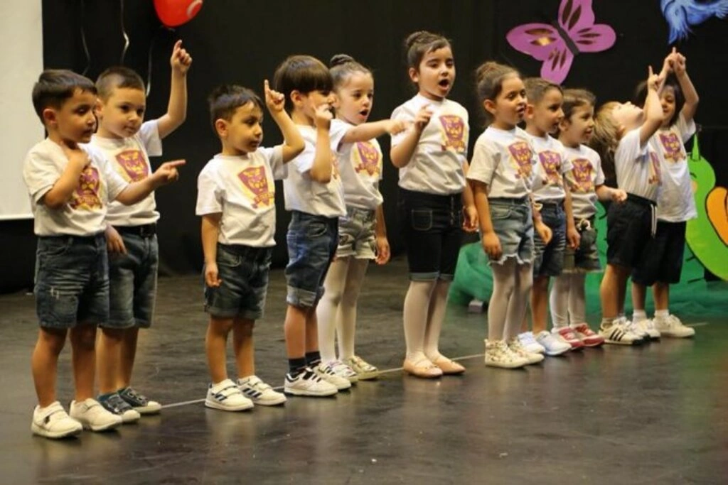 Uğur Okulları'ndan rol model eğitim modeli - Resim 4