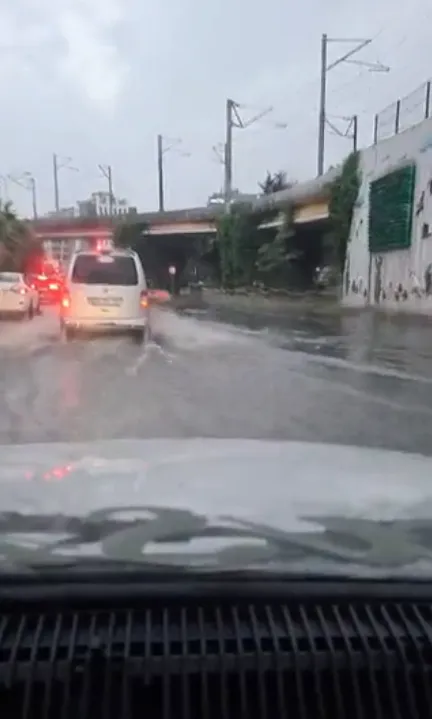 Samsun'da Sağanak Yağış Sonrası Görüntüler - Resim 9