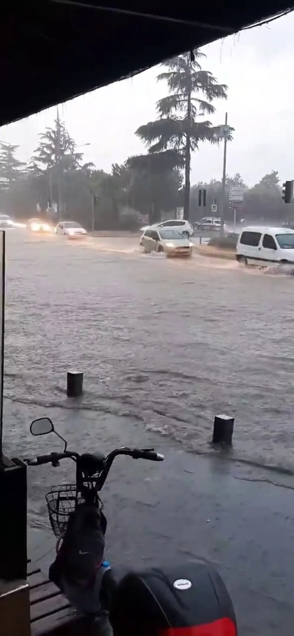 Samsun'da Sağanak Yağış Sonrası Görüntüler - Resim 14