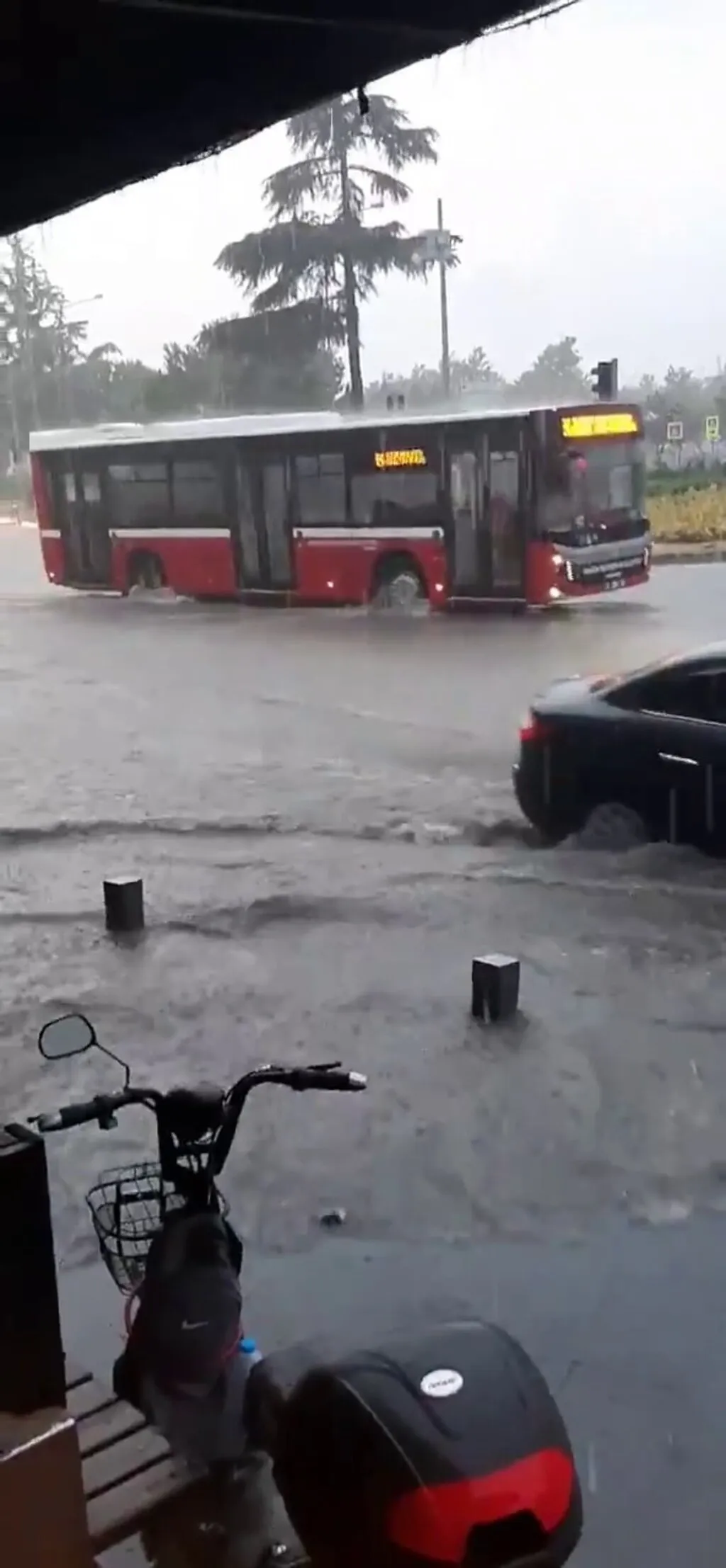 Samsun'da Sağanak Yağış Sonrası Görüntüler - Resim 15