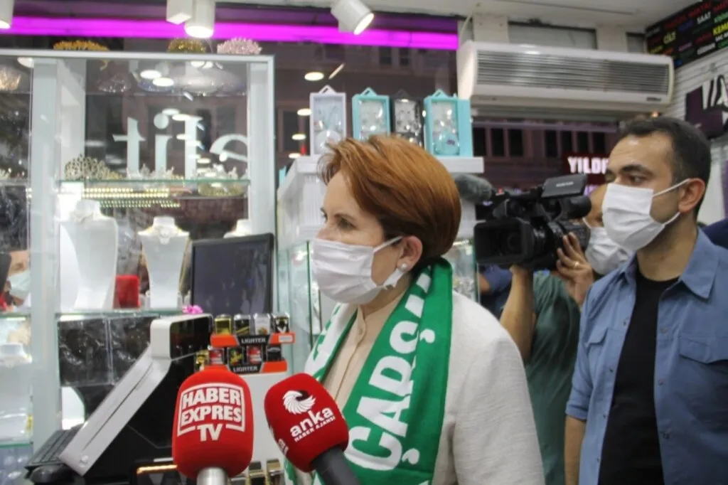 İYİ Parti Genel Başkanı Meral Akşener'in Samsun Ziyaretinden Kareler - Resim 3