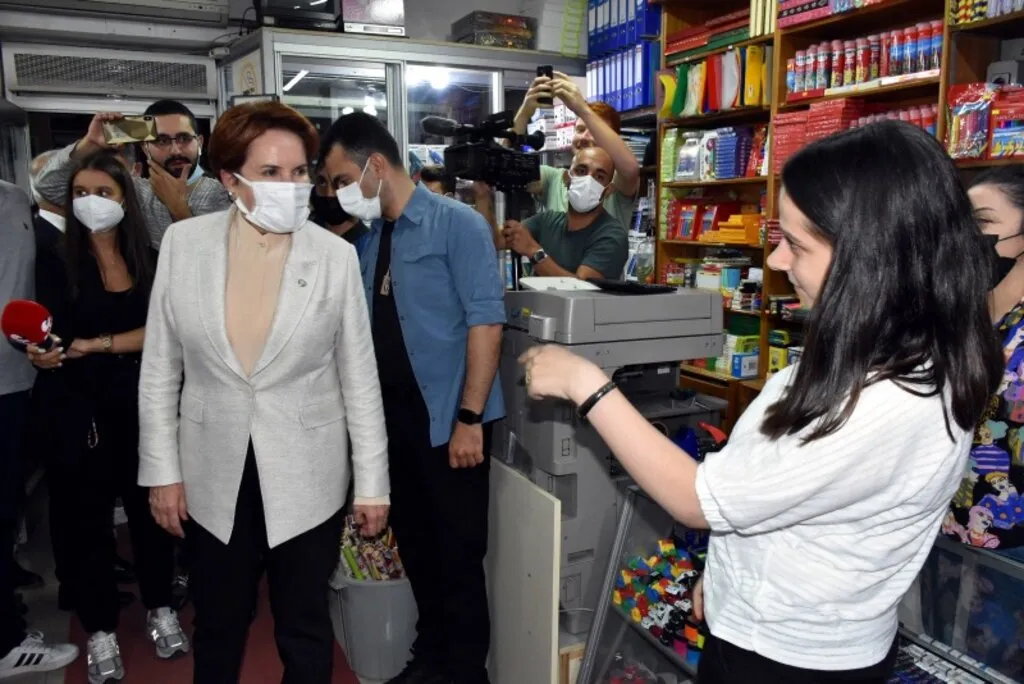 İYİ Parti Genel Başkanı Meral Akşener'in Samsun Ziyaretinden Kareler - Resim 13