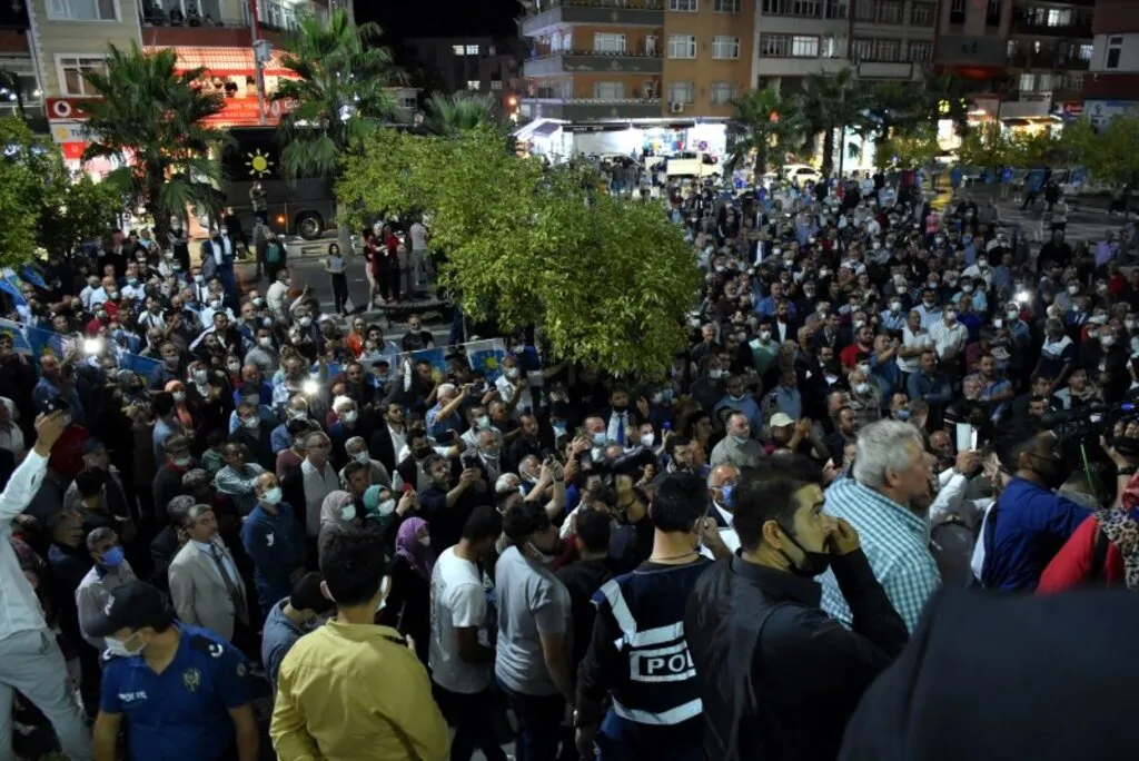 İYİ Parti Genel Başkanı Meral Akşener'in Samsun Ziyaretinden Kareler - Resim 21