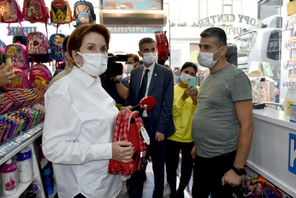 İYİ Parti Genel Başkanı Meral Akşener'in Samsun Ziyaretinden Kareler - Resim 25
