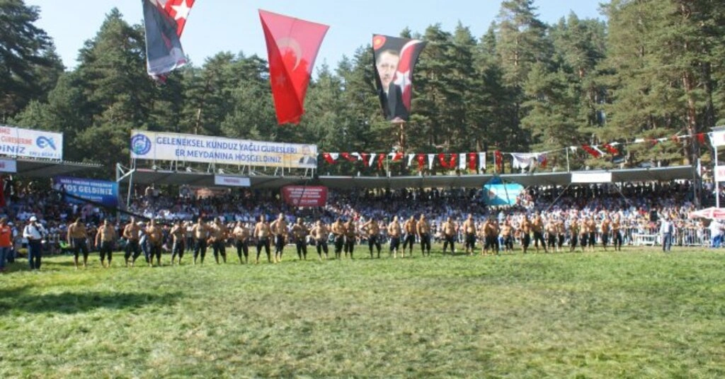 64 BAŞPEHLİVAN ER MEYDANINDA - Resim 3