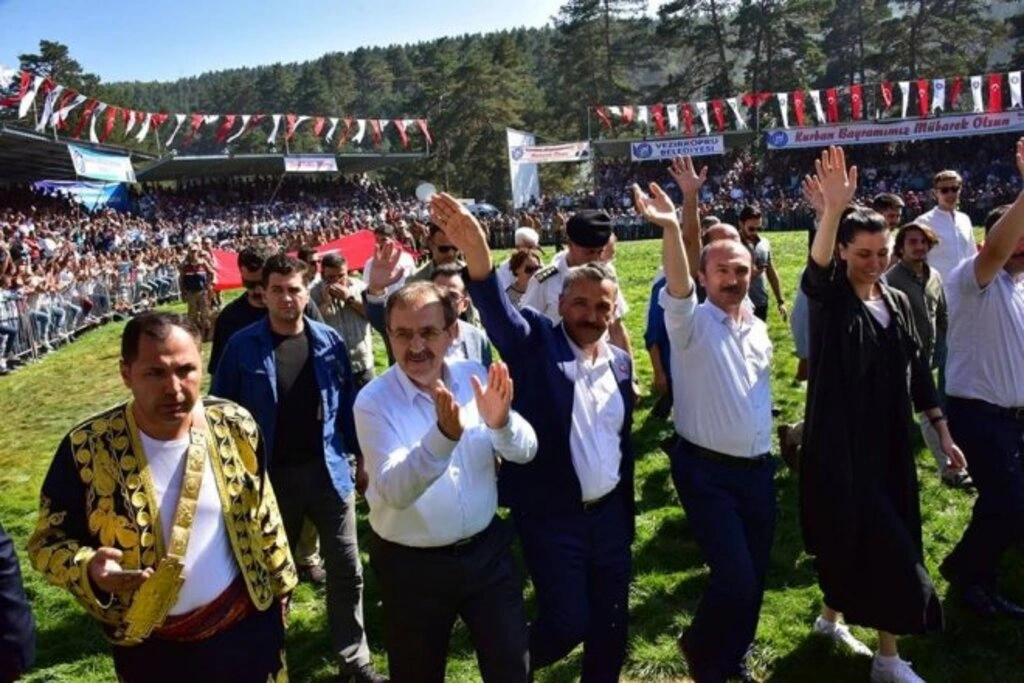 64 BAŞPEHLİVAN ER MEYDANINDA - Resim 8