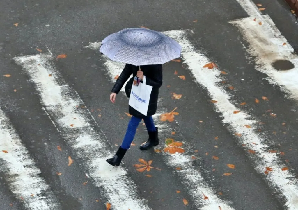 Samsun'da sağanak ve sis hayatı olumsuz etkiledi - Resim 5