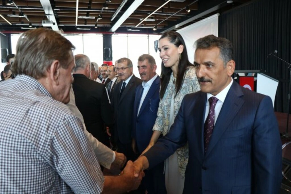 BİR BAYRAMDA BÖYLE GEÇTİ - Resim 6
