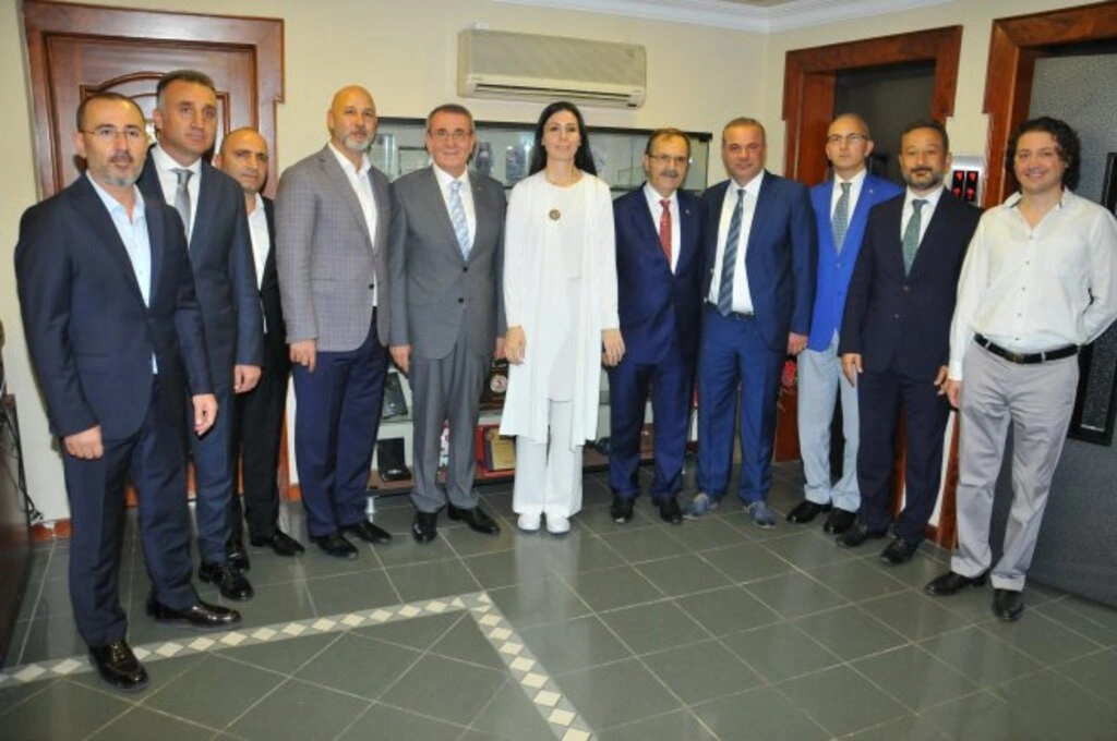 BİR BAYRAMDA BÖYLE GEÇTİ - Resim 8