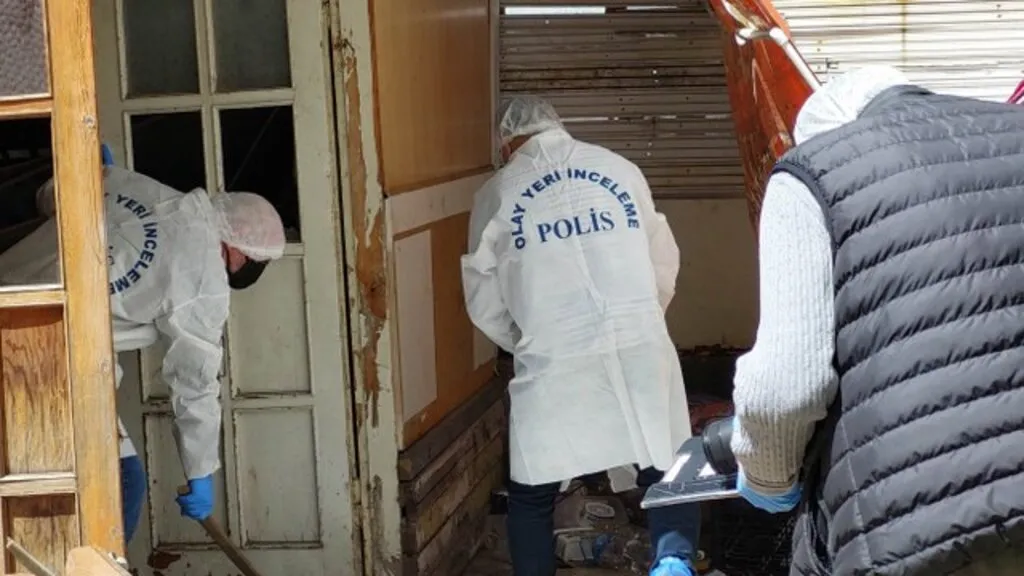 Samsun'da Evinin yanındaki barakada kafasından vurulmuş halde bulundu - Resim 1