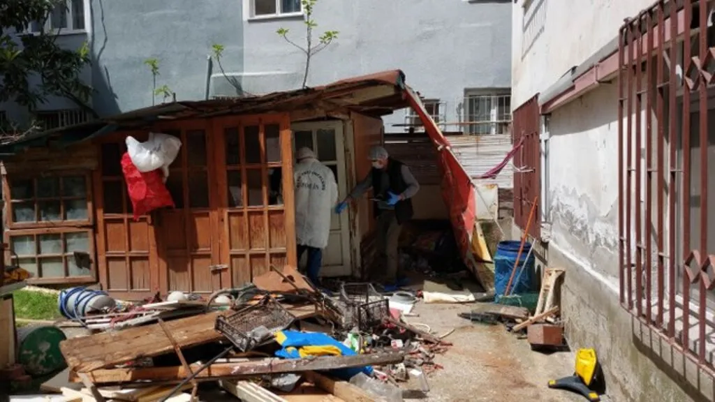 Samsun'da Evinin yanındaki barakada kafasından vurulmuş halde bulundu - Resim 5