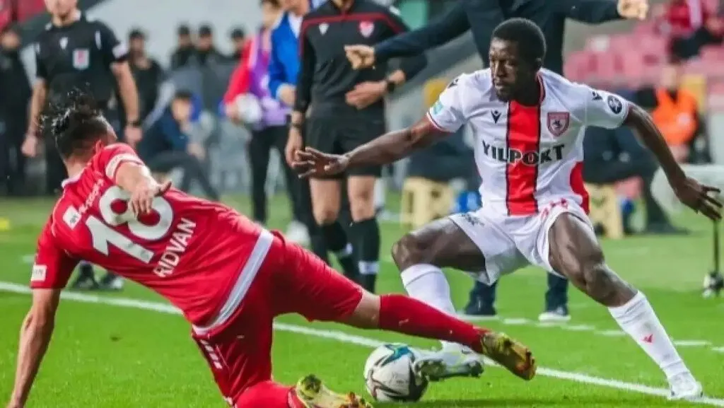 Samsunspor Başkanvekili Veysel Bilen: Hoca ile alakalı görüşmelerimiz sürüyor - Resim 14