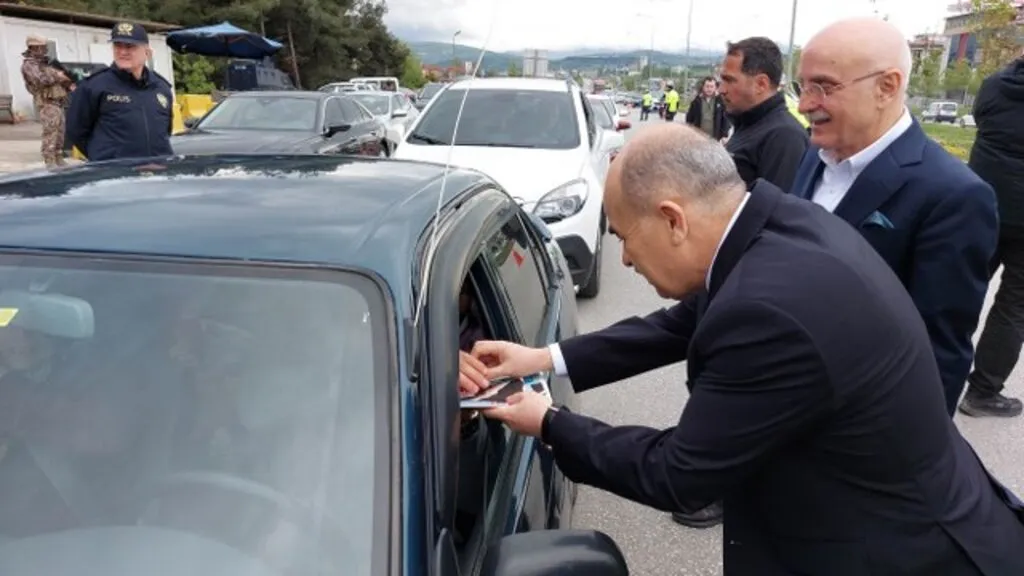 İçişleri Bakan Yardımcısı Erdil: "Bayramda 110 bin 143 ekip ve toplamda 208 bin 900 civarında personelimiz görev başında olacak" - Resim 4
