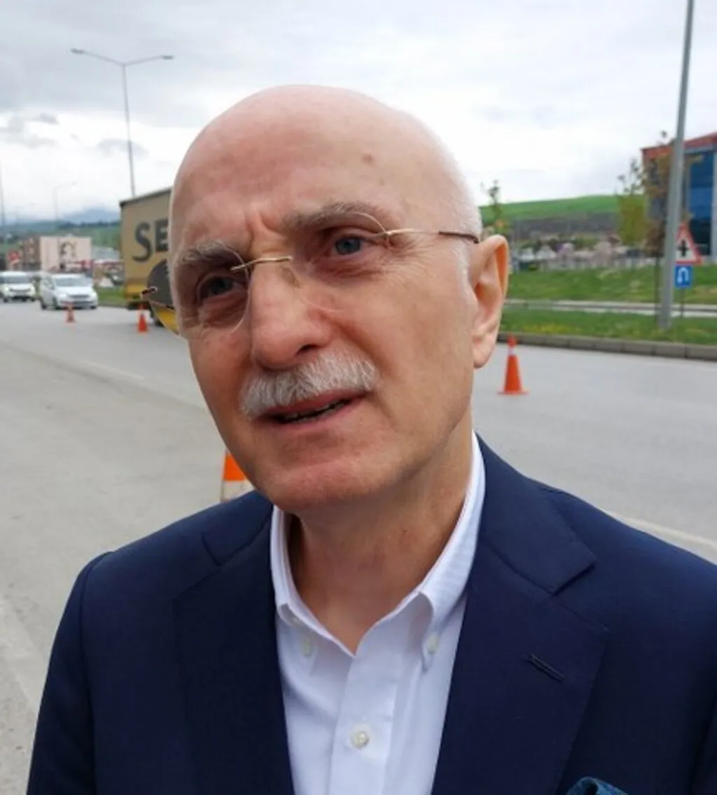 İçişleri Bakan Yardımcısı Erdil: "Bayramda 110 bin 143 ekip ve toplamda 208 bin 900 civarında personelimiz görev başında olacak" - Resim 8