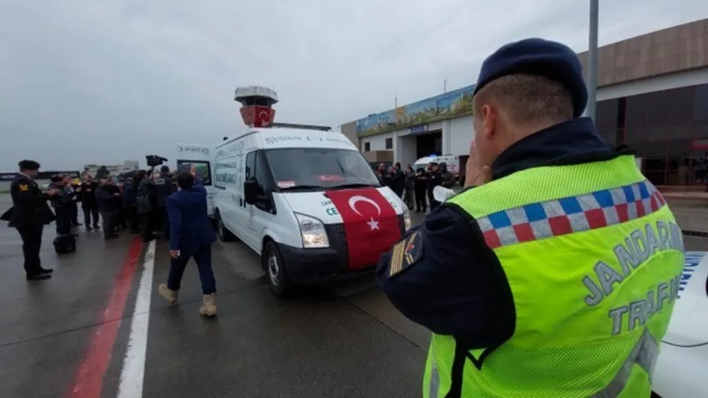 Samsun şehidini gözyaşları içinde karşıladı - Resim 14