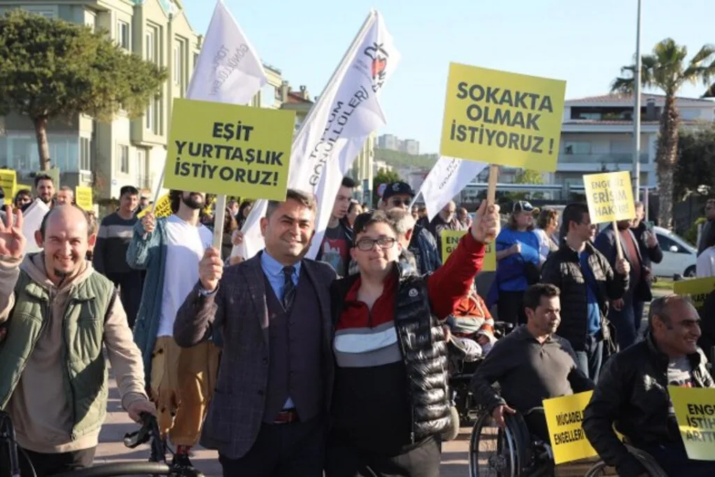 Engellilerin Atakum’dan mesajı: “Toplumu dönüştürme zamanı geldi”  - Resim 3