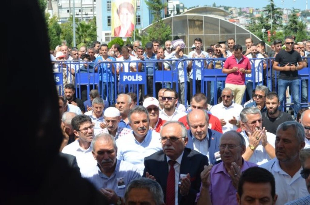 Seninle gurur duyuyorum oğlum - Resim 9