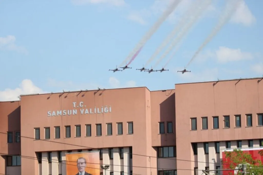 Türk Yıldızları'ndan gösteri öncesi son prova - Resim 3