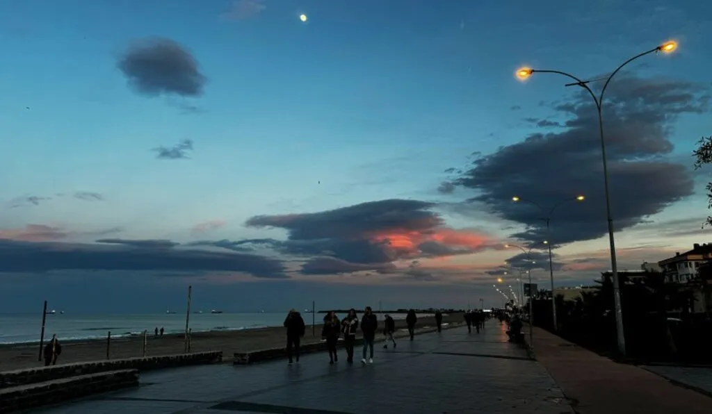 Samsun'da gün batımı - Resim 1