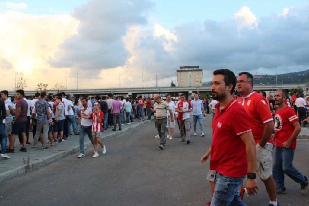 SAMSUNSPOR TARAFTAR REKORU KIRDI - Resim 2
