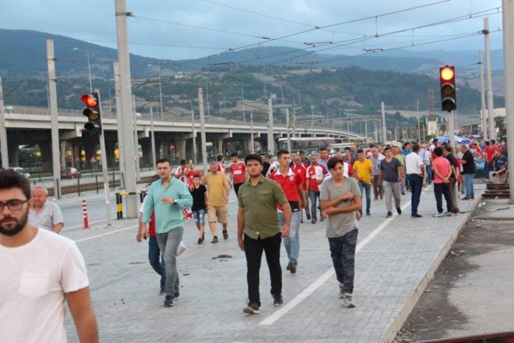 SAMSUNSPOR TARAFTAR REKORU KIRDI - Resim 3
