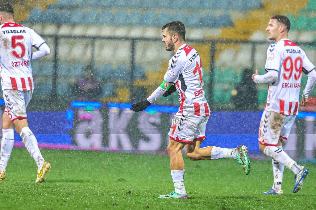 Trendyol Süper Lig - İstanbulspor - Samsunspor maçından kareler - Resim 10